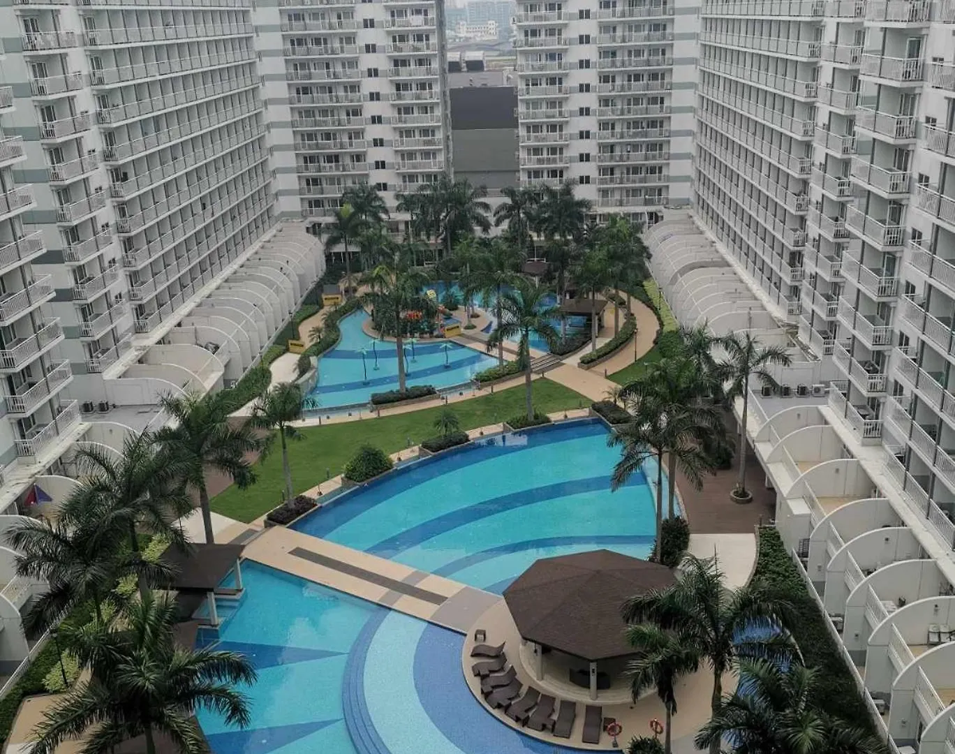 Aparthotel Moa Condotel Staycation By Abode Property Manila