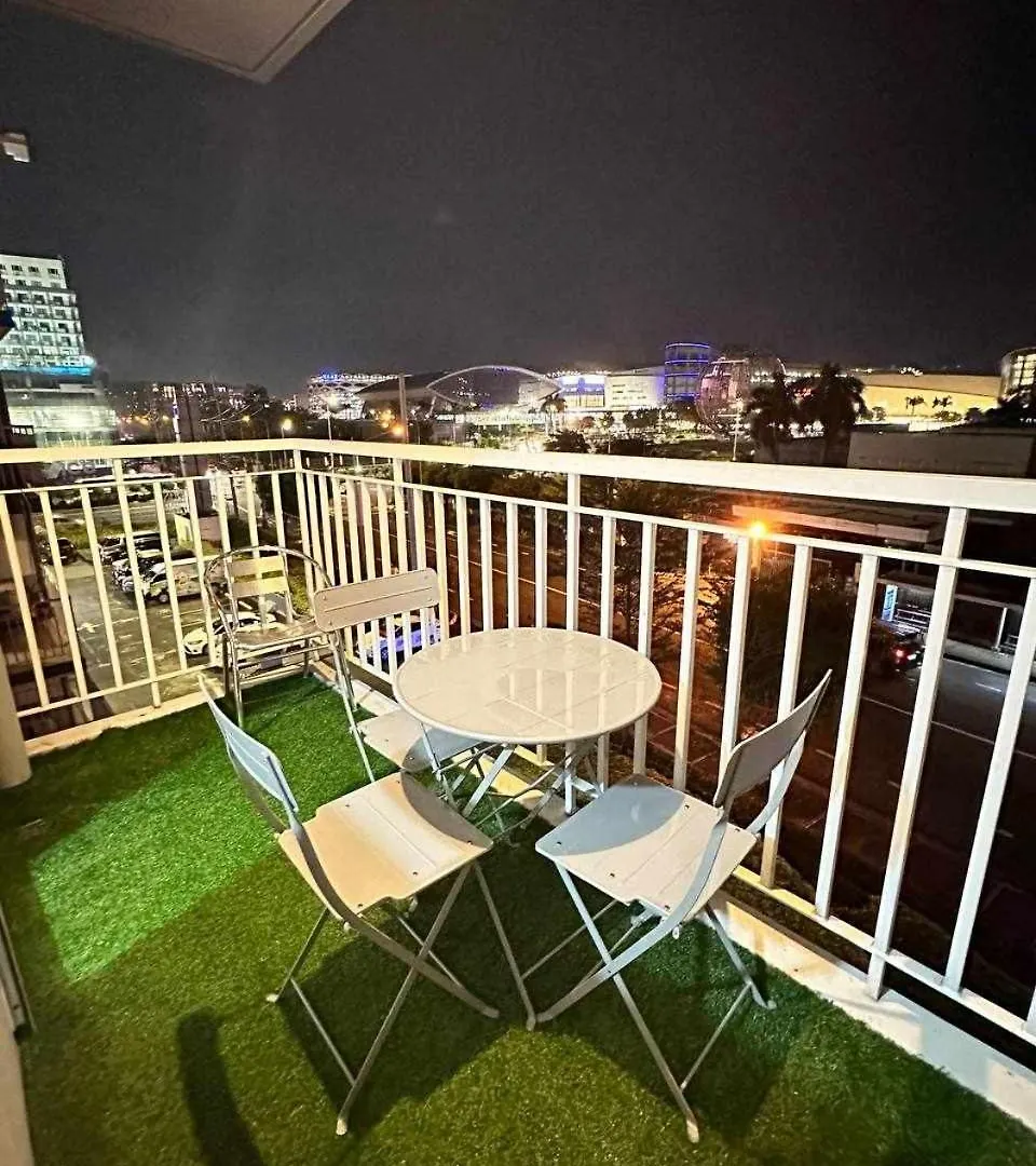 Moa Condotel Staycation By Abode Property Manila 0*,  Filipiny