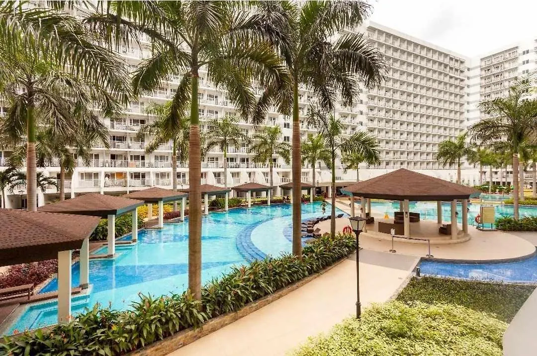 Moa Condotel Staycation By Abode Property Manila