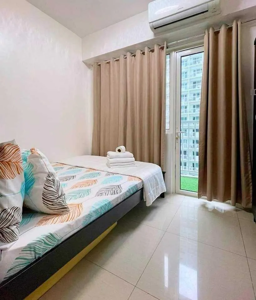 Aparthotel Moa Condotel Staycation By Abode Property Manila Philippines